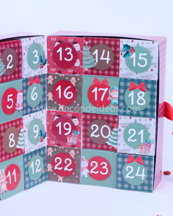 Detalle de cajitas 13 a 24 del calendario de adviento · Masterclass de calendarios de adviento, esferas y topper