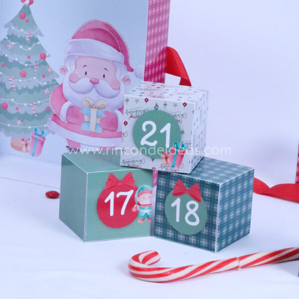 Cajitas 17, 18 y 21 con bastones de caramelo, primer plano · Masterclass de calendarios de adviento, esferas y topper