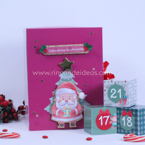 Tapa fucsia con Papá Noel en relieve y cajitas numeradas · Masterclass de calendarios de adviento, esferas y topper