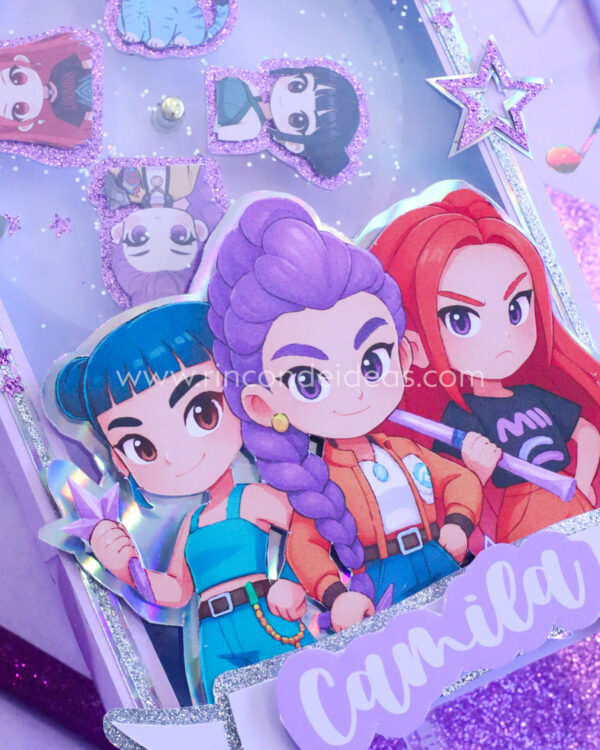 Tres chicas animadas en relieve sobre topper shaker · Masterclass de calendarios de adviento, esferas y topper